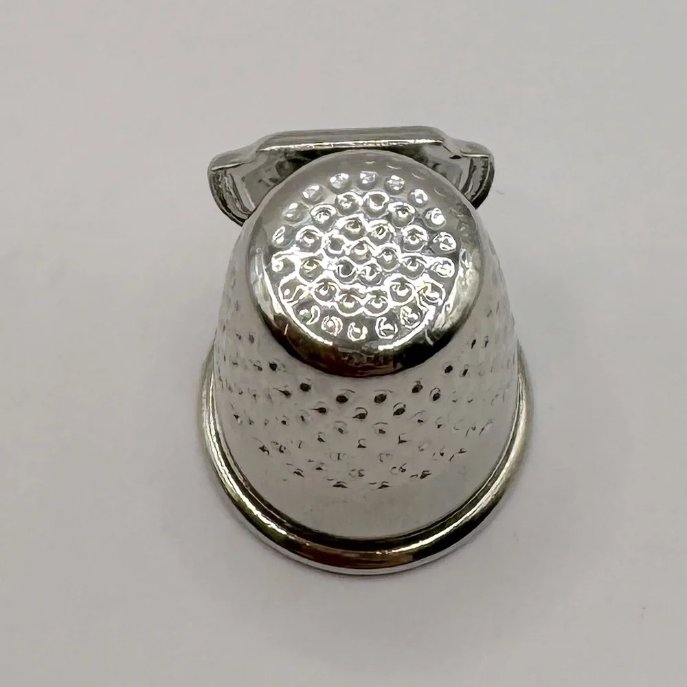 VINTAGE Collectible West Virginia Souvenir Thimble